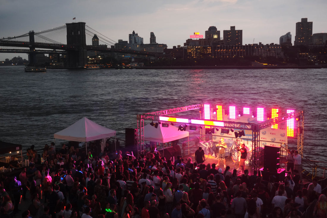7 Things To Wear To Waterfront Wednesdays